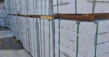 固原芝麻白路牙石，路侧石