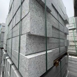 固原芝麻白路牙石 马路牙子