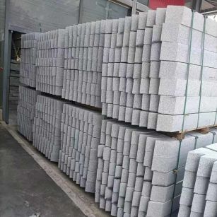 固原芝麻白树围石 树池