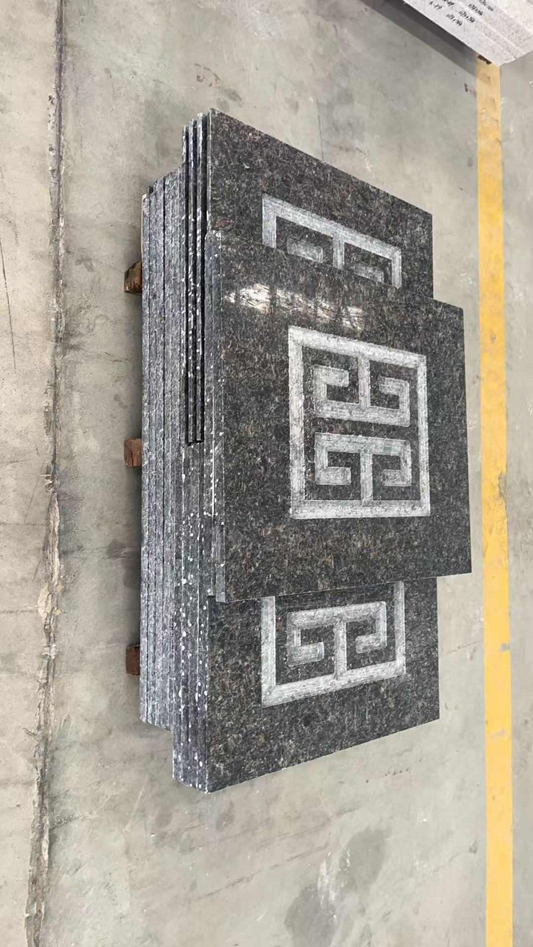 固原英国棕回纹雕刻版