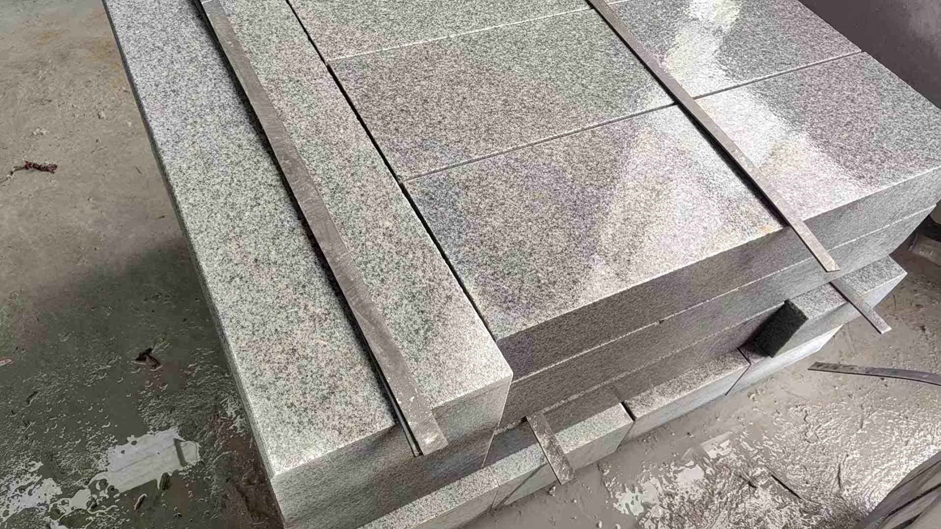 固原芝麻灰 芝麻白 路牙石 路侧石 马路牙子